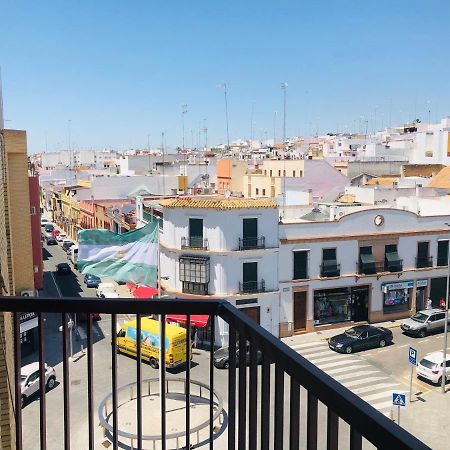 Apartamento en pleno centro cerca de Sevilla Alcalá de Guadaira Exterior foto